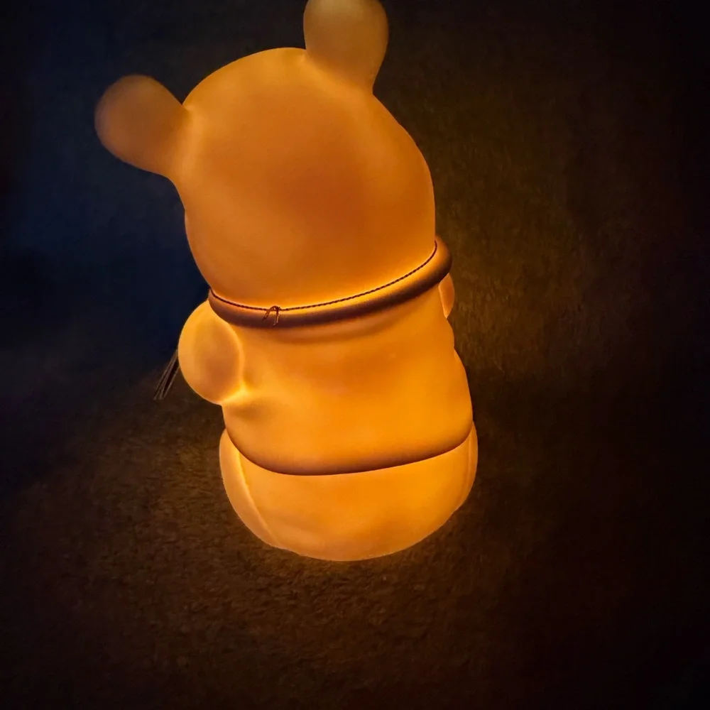 Walt Disney Winnie The Pooh Figural LED Night Light With Time Shut Off Nursery